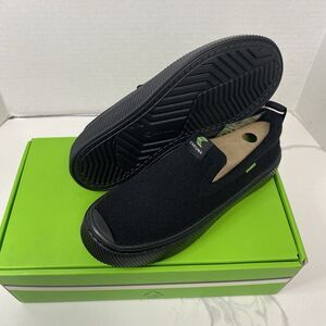 Cariuma IBI Slip On Black Knit 3.5M/5W Sneakers New W/Box Eco Lightweight